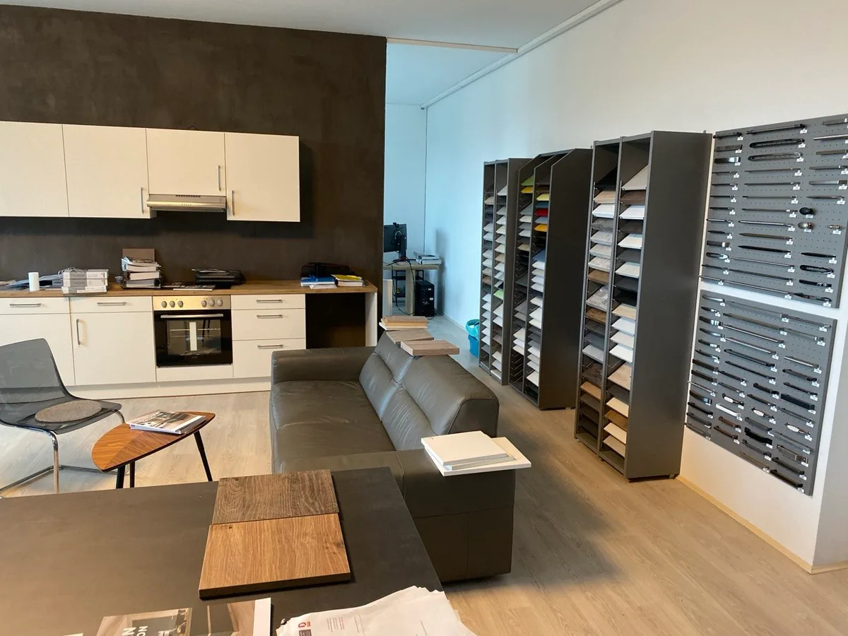 Küchenstudio und montierte IKEA-Küche in Hamburg